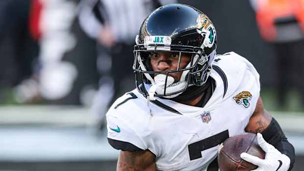 Former Jaguars wide receiver Tavon Austin (7)